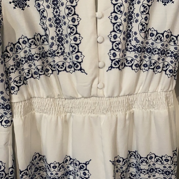Shareen Collections Boho Playsuit Blue/ White Bell Sleeves AU 10 Button Up - Picture 6 of 10